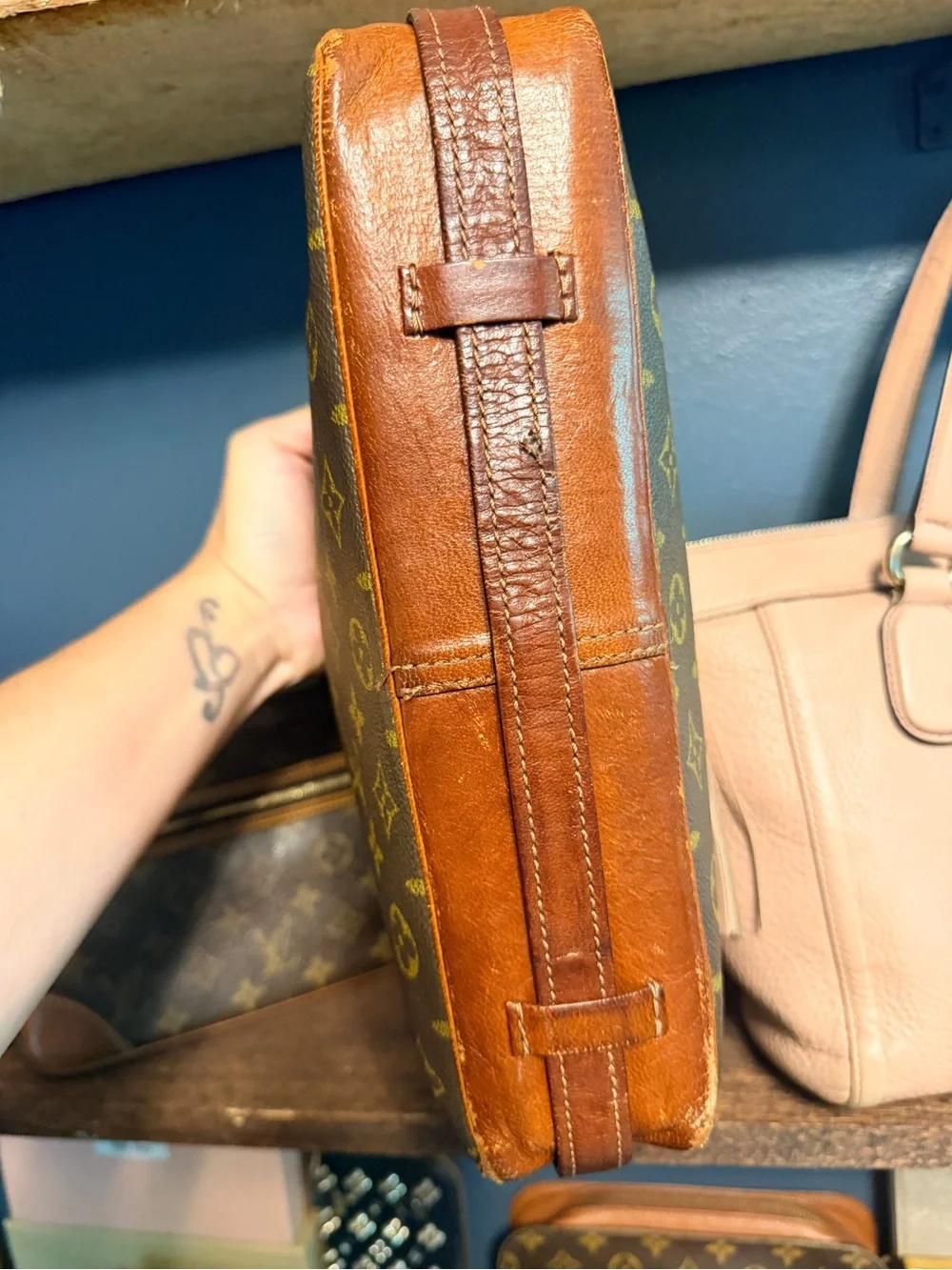 Louis Vuitton Monogram Vintage Sac Bandouliere Shoulder Bag